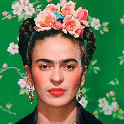 DESAYUNANDO CON FRIDA KAHLO DESAYUNANDO CON FRIDA KAHLO