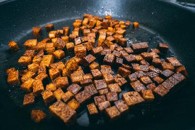 PETA Deutschland bringt ein veganes Tofu-Produkt in die Regale