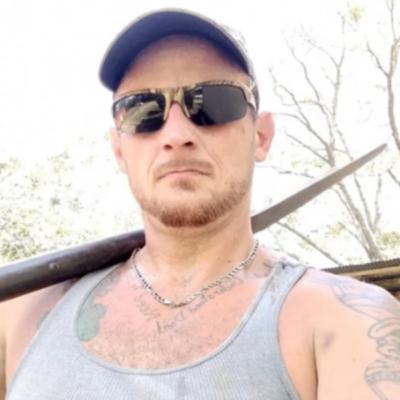 S6E7: Useless Jesters (INTERVIEW) with B-Rad