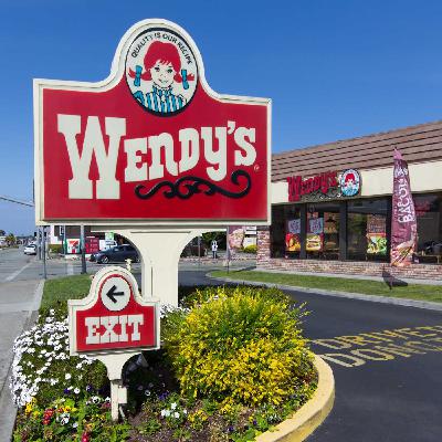 La reconstrucción de Wendy’s: las hamburguesas cuadradas que quisieron competir con McDonald’s La reconstrucción de Wendy’s: las hamburguesas cuadradas que quisieron competir con McDonald’s
