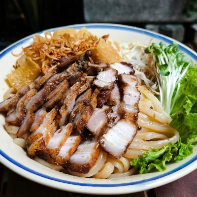 Khám Phá Hương Vị Xứ Quảng Qua Top 8 Đặc Sản Quảng Nam Ngon Đúng Điệu Khám Phá Hương Vị Xứ Quảng Qua Top 8 Đặc Sản Quảng Nam Ngon Đúng Điệu