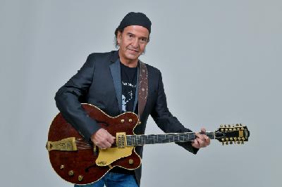 Entrevista a Álvaro Urquijo, 'Los Secretos' (30 de noviembre)