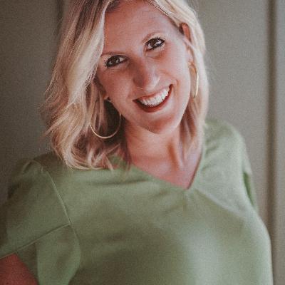 This Woman's Journey as a Surgical Nurse, Travel Nurse, Real Estate Invester, Consultant, Speaker, CEO, Podcaster while being a mom of 4 and 1 on the way !!