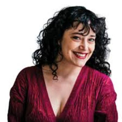 Poemas para o Verão: Francisca Camelo