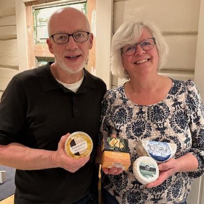 Siri og Tor på Strandli Gård har en litt annerledes historie til deg Siri og Tor på Strandli Gård har en litt annerledes historie til deg