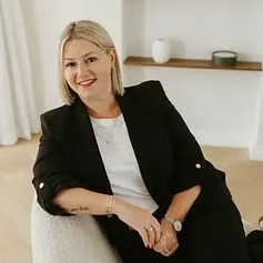 eRadio Business Focus: Mosaic Weddings