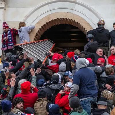 Marée mondiale réactionnaire et émancipation des femmes. Post-scriptum Contre les femmes.
