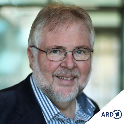 Wi snackt Platt: Bühn-Afscheed vun Gerd Spiekermann un "Lees vör op Platt!"