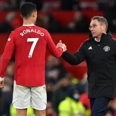 MANCHESTER UNITED - A SUPERPOWER IN CRISIS ?