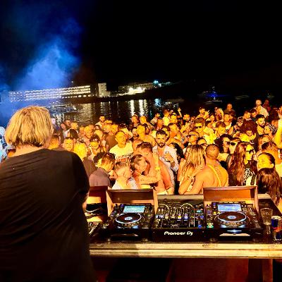 Robert Babicz Liveset at Paradise Bay / Malta