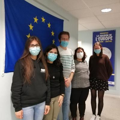 Les Trajets - Episode #4 : Être Volontaire Européen (avec Eline, Susanna, Silvia et Anna)