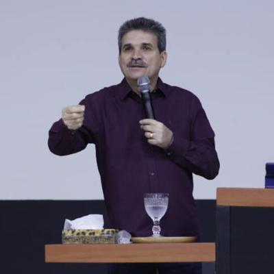 Tempo de Abundância - Pr. Cleone Filho Tempo de Abundância - Pr. Cleone Filho