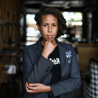 STYLE LOUNGE - Angel Rich