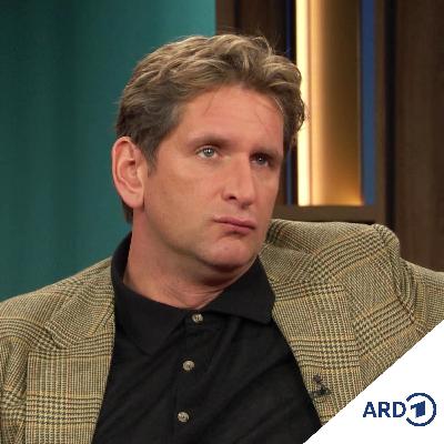 Schauspieler Sebastian Schwarz im Talk mit Hinnerk Baumgarten