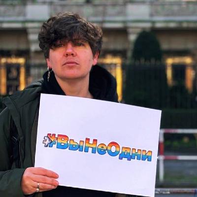 Podcast Then & Now #25 - Teresa Cherfas in conversation with Evelina Chaika