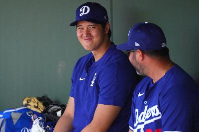 Spring Training Talk ... with Molly Knight!