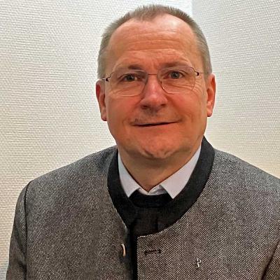 Porträt von Bischofsvikar Richard Kager