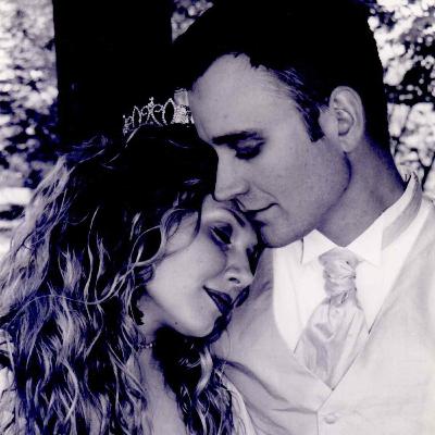 25 | He’s from Sweden. She’s from Washington. What Began as Friendship in London Became a Cross-Continental Love Story They Never Saw Coming