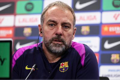 Flick: "Hem parlat amb Ter Stegen de la seva situació, crec que és decisió seva" Flick: "Hem parlat amb Ter Stegen de la seva situació, crec que és decisió seva"
