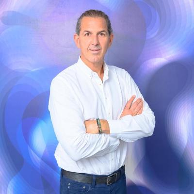 Carlos del Pino, Director Operaciones Original Group Carlos del Pino, Director Operaciones Original Group