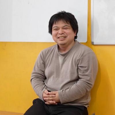 秋山真一郎｜共に学ぶ、本物に触れる。