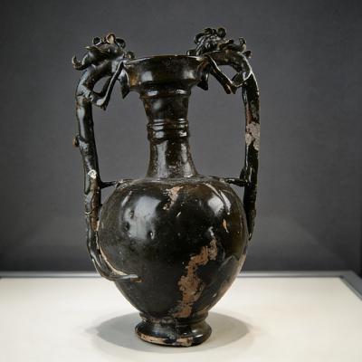 文物会说话第56期:黑釉双龙柄尊 文物会说话第56期:黑釉双龙柄尊