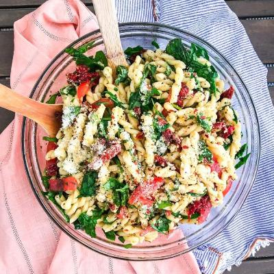 Goat cheese pasta with mushrooms, asparagus, and sun-dried tomatoes