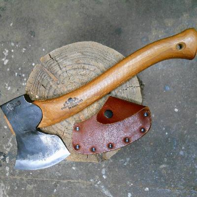 Alistair Park Woodcarving - Using a Side Axe Alistair Park Woodcarving - Using a Side Axe