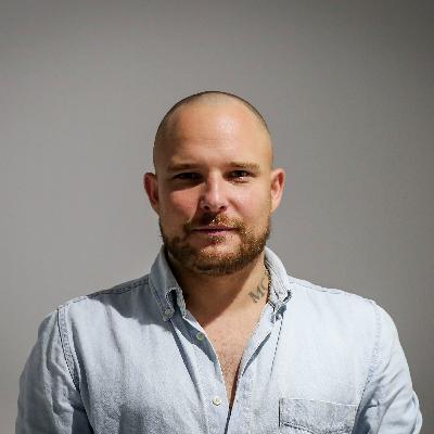 João Lamoza: “Não tinha amor nenhum por um testículo que me estava a matar, tive muito prazer em livrar-me dele. Se é incrível ter uma prótese? Não”