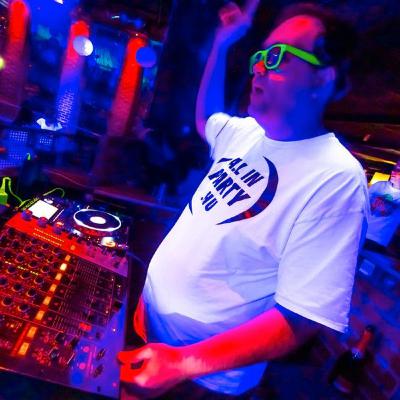 UV Color Party - 2016-03-19 - Sing Sing - MolnárBé UV Color Party - 2016-03-19 - Sing Sing - MolnárBé
