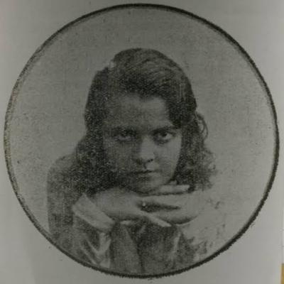 Raquel de Queiroz e sua mudança ideológico política.