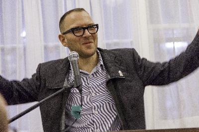 102. Cory Doctorow Coined “Enshittification.” He Sees 4 Ways to End It.