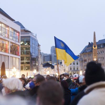 De gruwelijke, bijna vergeten geschiedenis van Joodse Oekraïners in de Tweede Wereldoorlog. Honderdduizenden van hen liggen in nog altijd vergeten massagraven... De gruwelijke, bijna vergeten geschiedenis van Joodse Oekraïners in de Tweede Wereldoorlog. Honderdduizenden van hen liggen in nog altijd vergeten massagraven...