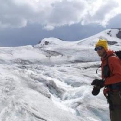Episode 1: Glaciers with Ben Pelto