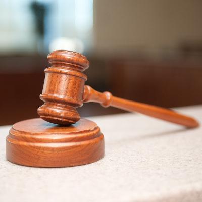 “小众”图书 |《罪行》：家家有本难念的经