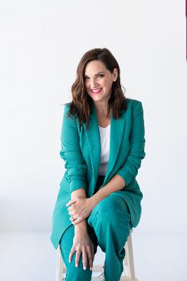 Bonus: How to embrace your body and elevate your everyday style with Caitlin Taylor