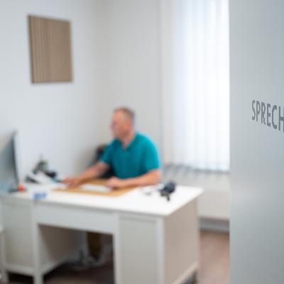 KI-Hausarzt - wieder mehr Zeit zum Zuhören