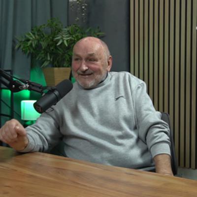 Stretnú sa rómski chlapci a dôchodca a nie je to vtip. DÁSATO s Vladimírom Špánikom Stretnú sa rómski chlapci a dôchodca a nie je to vtip. DÁSATO s Vladimírom Špánikom