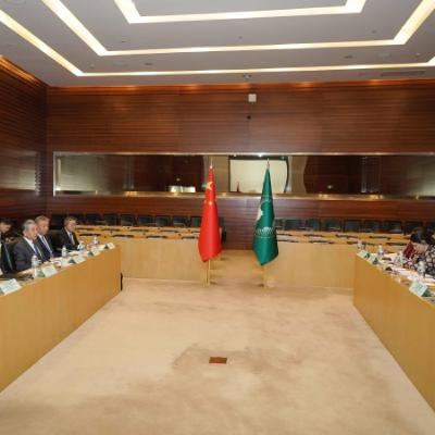 China, African Union pledge deeper ties, shared development