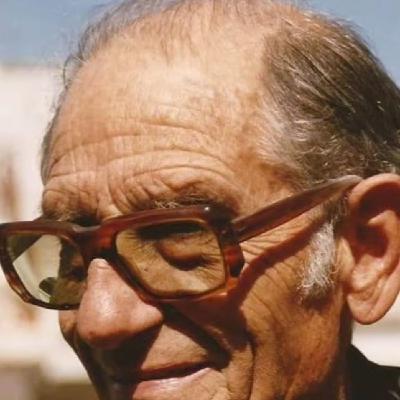 En memoria de Padre Luis Jeanot Sueyro y doctor Favaloro en CaminatasyConversas