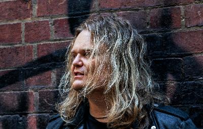 Episode 133: Music & the Marginalised with Scott Darlow Episode 133: Music & the Marginalised with Scott Darlow
