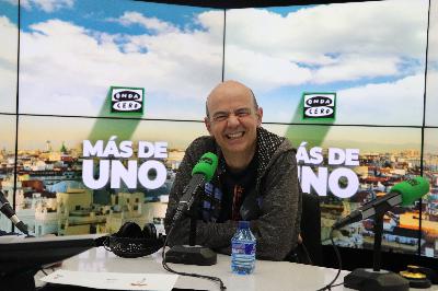 Jandro presenta su nueva gira mágica y fuera de toda lógica: 'Descabellados'