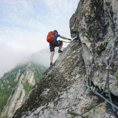 The Mountains (one-minute story)
