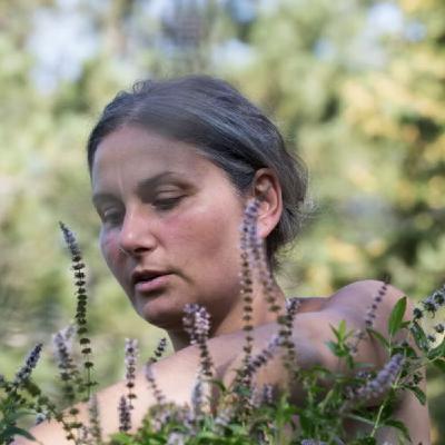 S5 -Cette semaine une entrevue avec Nathalia Menga, Naturopathe et aromathérapeute - #215