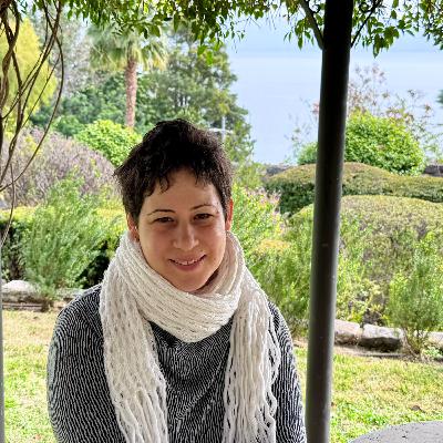 פרק 53: פרק מיוחד לכבוד יום האישה –ד״ר תמר סתר מדברת על המסע שלה דרך הספר ״המסע של פליסיה״