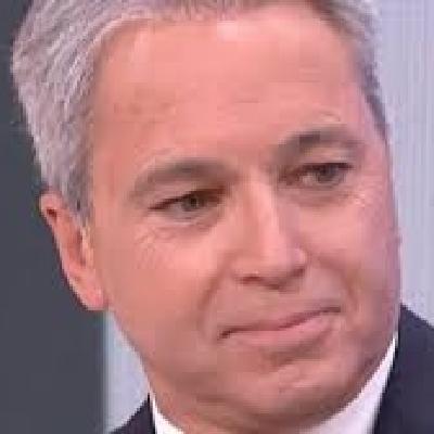 La caza del ejecutor, Vicente Vallés