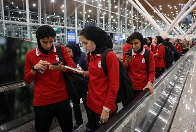 Secret meetings, retribution concerns, a changed mind: the incredible Iran story continues