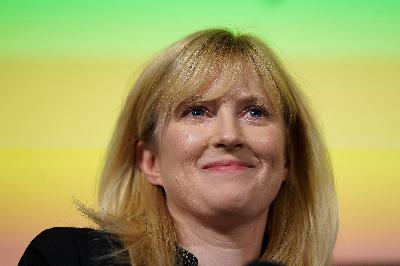 "Russell Brand is a misogynist!" I talk with Rosie Duffield about the latest scandal involving abusive men "Russell Brand is a misogynist!" I talk with Rosie Duffield about the latest scandal involving abusive men
