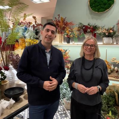 Del Garaje al Centro de Murcia: La Inspiradora Historia de Kihana Flores Preservadas