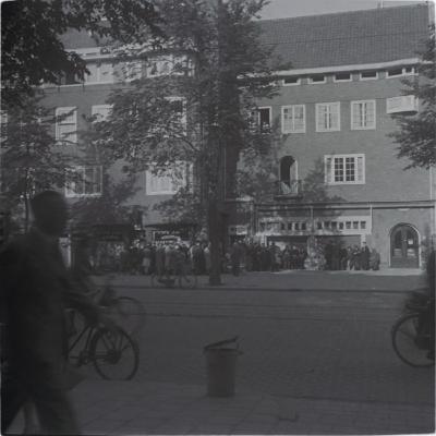 24. Café Zuid (Rijnstraat 36)